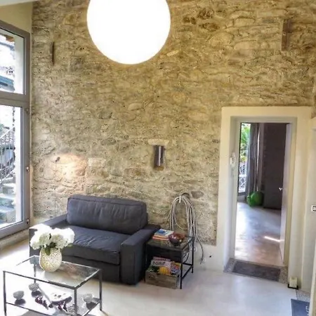 Apartment Skyline Retreat